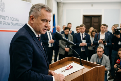 Ordinul Vulturului Alb Zelenski illustration for Polonia îi retrage lui Zelenski Ordinul Vulturului Alb: „Pragul suferinței a